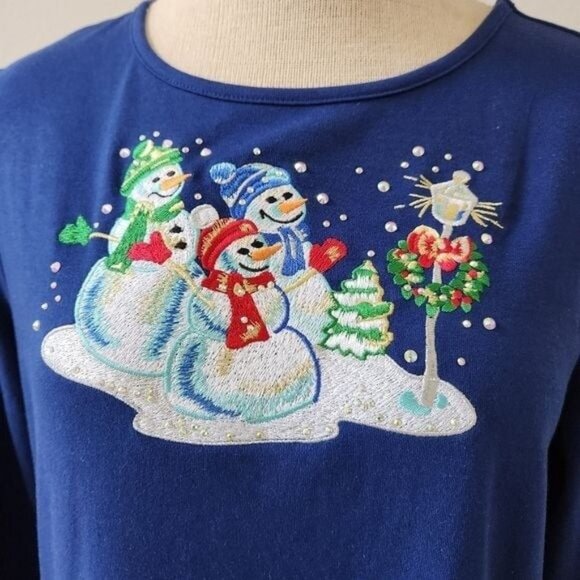 Quacker Factory Oh Holy Night Long Sleeve Top Crew Neck Long Sleeve T-Shirt - Picture 4 of 13